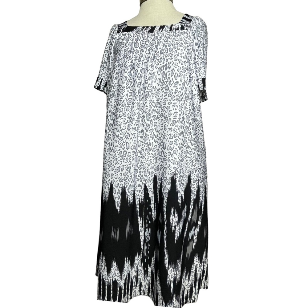 American Glamour Badgley Mischka Dress Animal Print Square Neck SS Shift Large